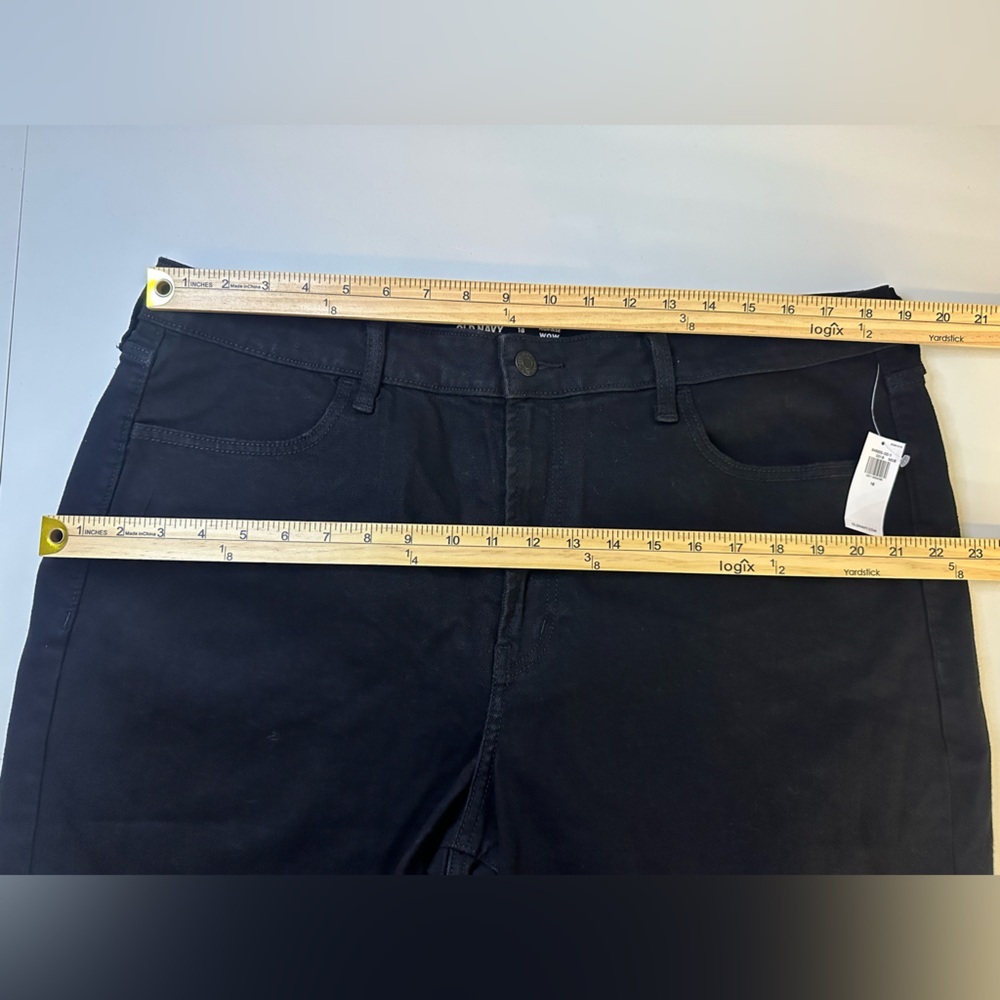 NWT Old Navy Women's Wow Cuffed Jean Shorts Size 18 Black Denim High Rise - Picture 5 of 7